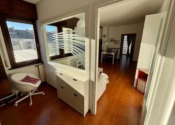 Luminoso In Pieno Centro Citta Nuovo! Belluno