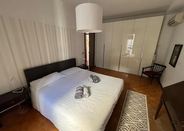 Luminoso In Pieno Centro Citta Nuovo! Apartment Belluno